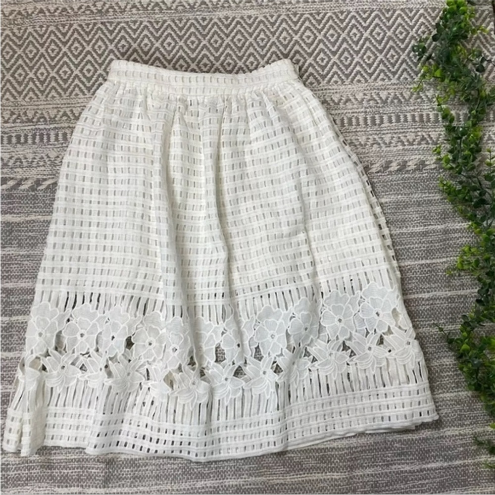 Floral Lace Overlay Pretty White High Waisted A-Line Midi Skirt small Francescas